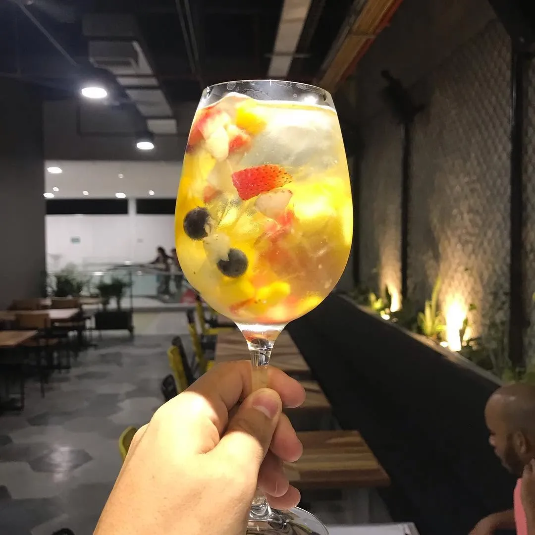 Vinos y Cocteles